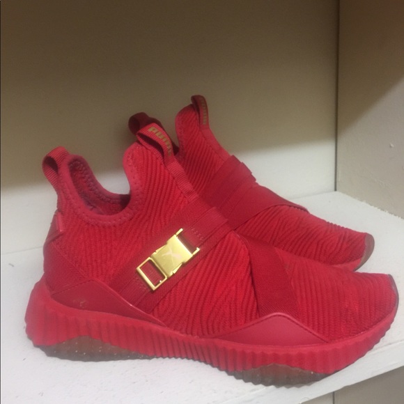 red puma shoes womens